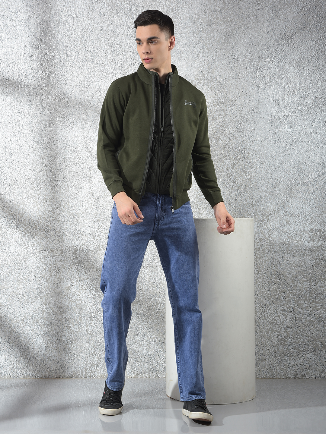 Numero Uno Men Solid Black Front Open Zipper Sweatshirt